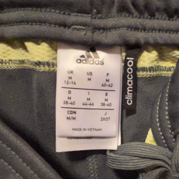 Adidas Track pants - Picture 4 of 4
